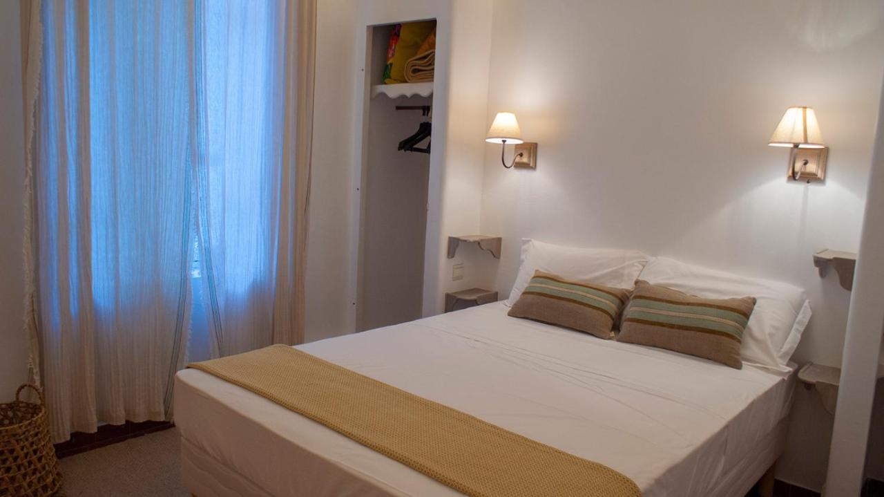 Gémenos Logis Hotel & Restaurant Du Parc מראה חיצוני תמונה