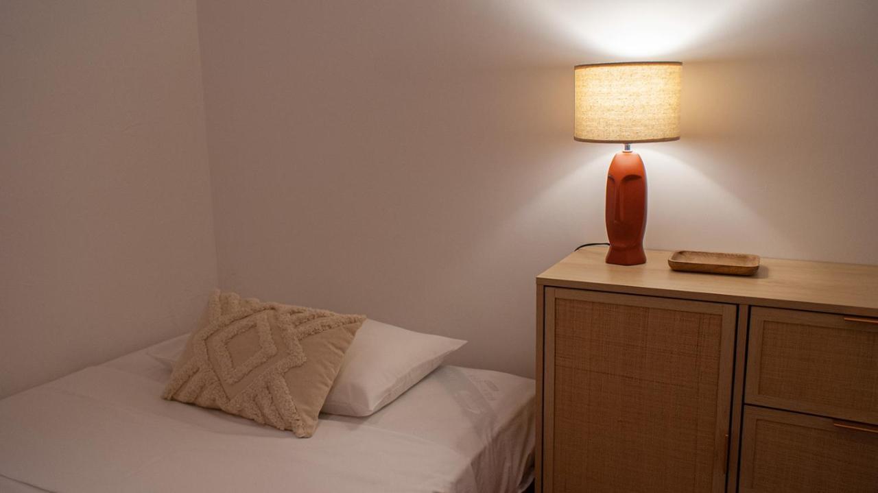 Gémenos Logis Hotel & Restaurant Du Parc מראה חיצוני תמונה